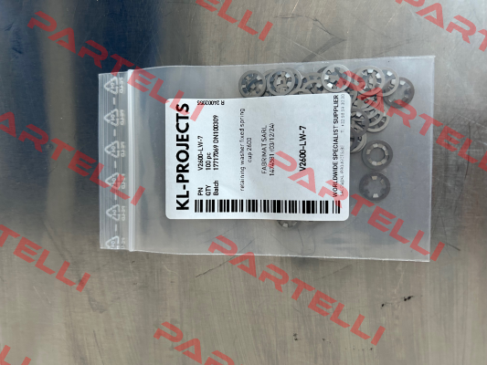 V27S01-7 AGV Camloc