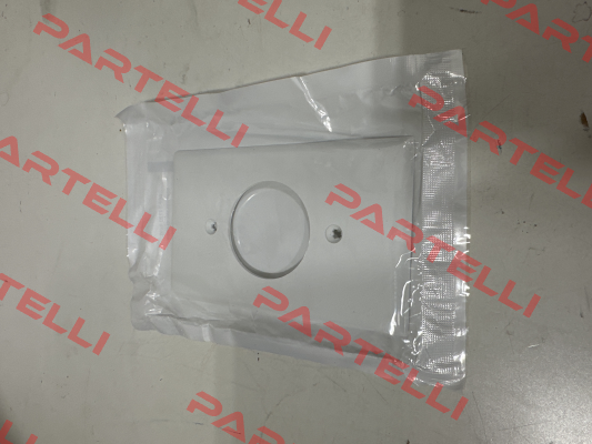 Frame for 2420 / L15-20R Leviton