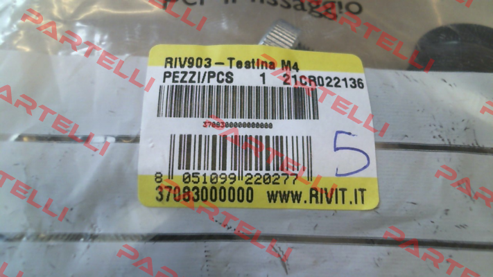 3708300 Rivit