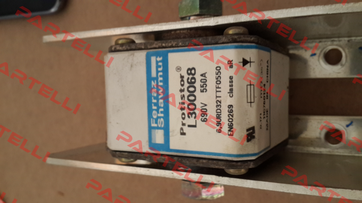 Cat. No. PC32UD69V550TF, L300068 Mersen